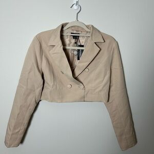 PrettyLittleThing cropped double button blazer